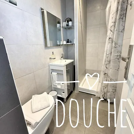 And Festival Palais Cannes